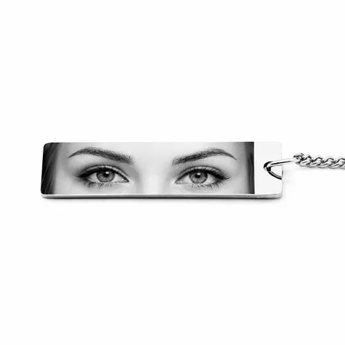 Engraved eye keychain, romantic personalized gift from wife or girlfriend to husband or boyfriend