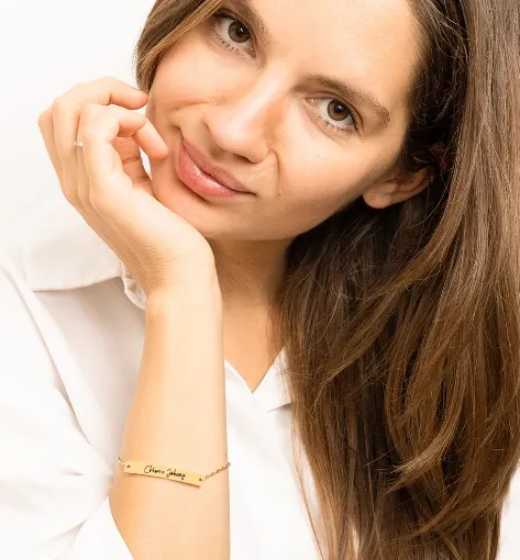 Engraved Skinny Bar Bracelet - Image 3